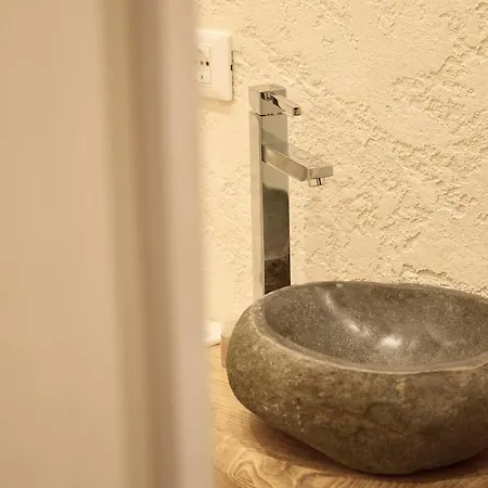 Santa Croce Stylish Daire *